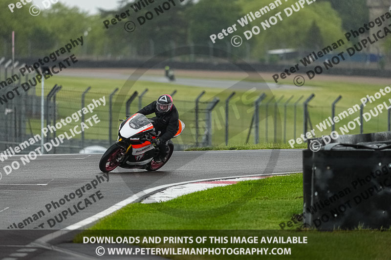 donington no limits trackday;donington park photographs;donington trackday photographs;estoril;event digital images;motorbikes;no limits;no limits trackdays;peter wileman photography;portugal;trackday;trackday digital images;trackday photos